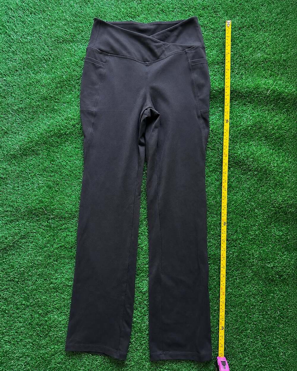 Jockey Women's Black High-Rise Crossover Waistband Bootcut Active Pants